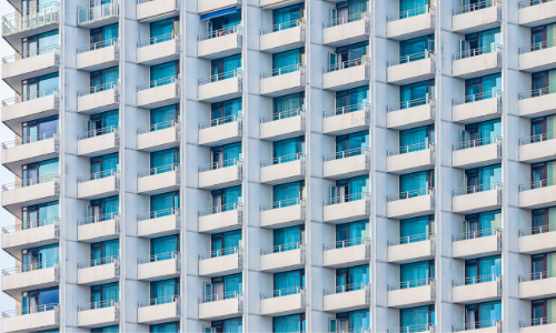 Исключение апартаментов из перечня облагаемых налогом на имущество по кадастровой стоимости (700-ПП) - Правовой центр Два М