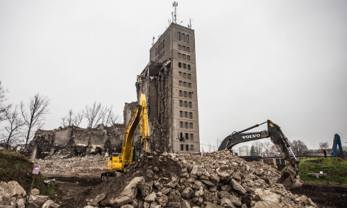 Споры о сносе зданий, построенных с нарушением режима ЗОУИТ - Правовой центр Два М